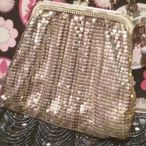 Vintage Whiting and Davis coin mesh purse rare